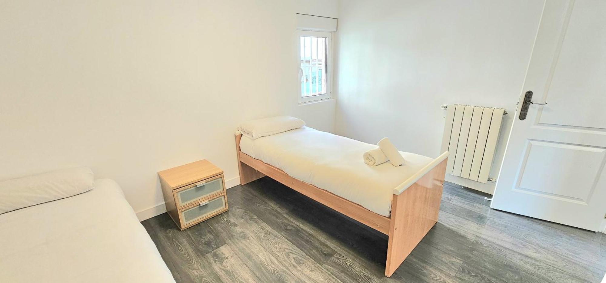Apartamento Para 5 Personas Cerca De Ifema Y Aeropuerto Alquiler Temporal Madrid Eksteriør bilde